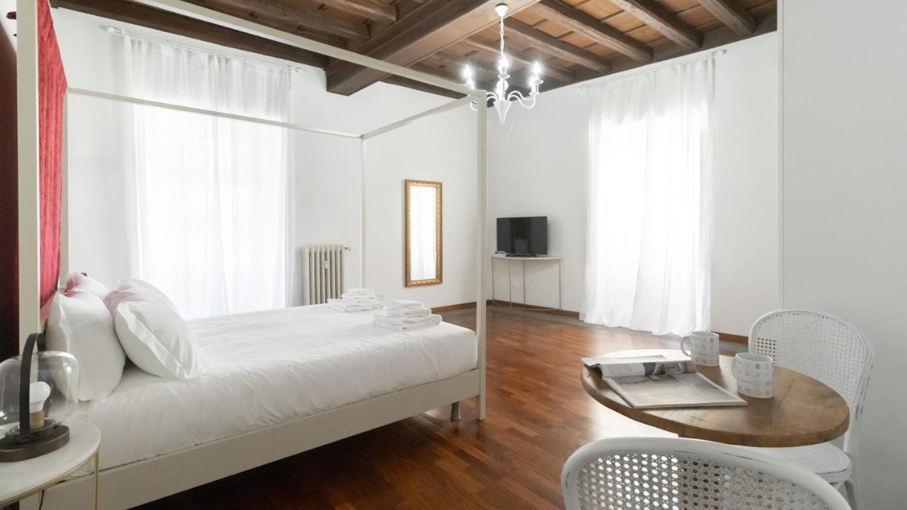 Italianway - Barberini Elegantia Apartments Roma Ngoại thất bức ảnh