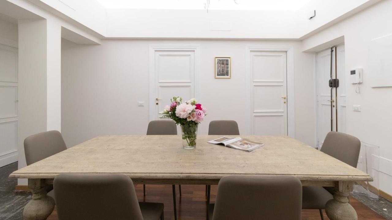 Italianway - Barberini Elegantia Apartments Roma Ngoại thất bức ảnh