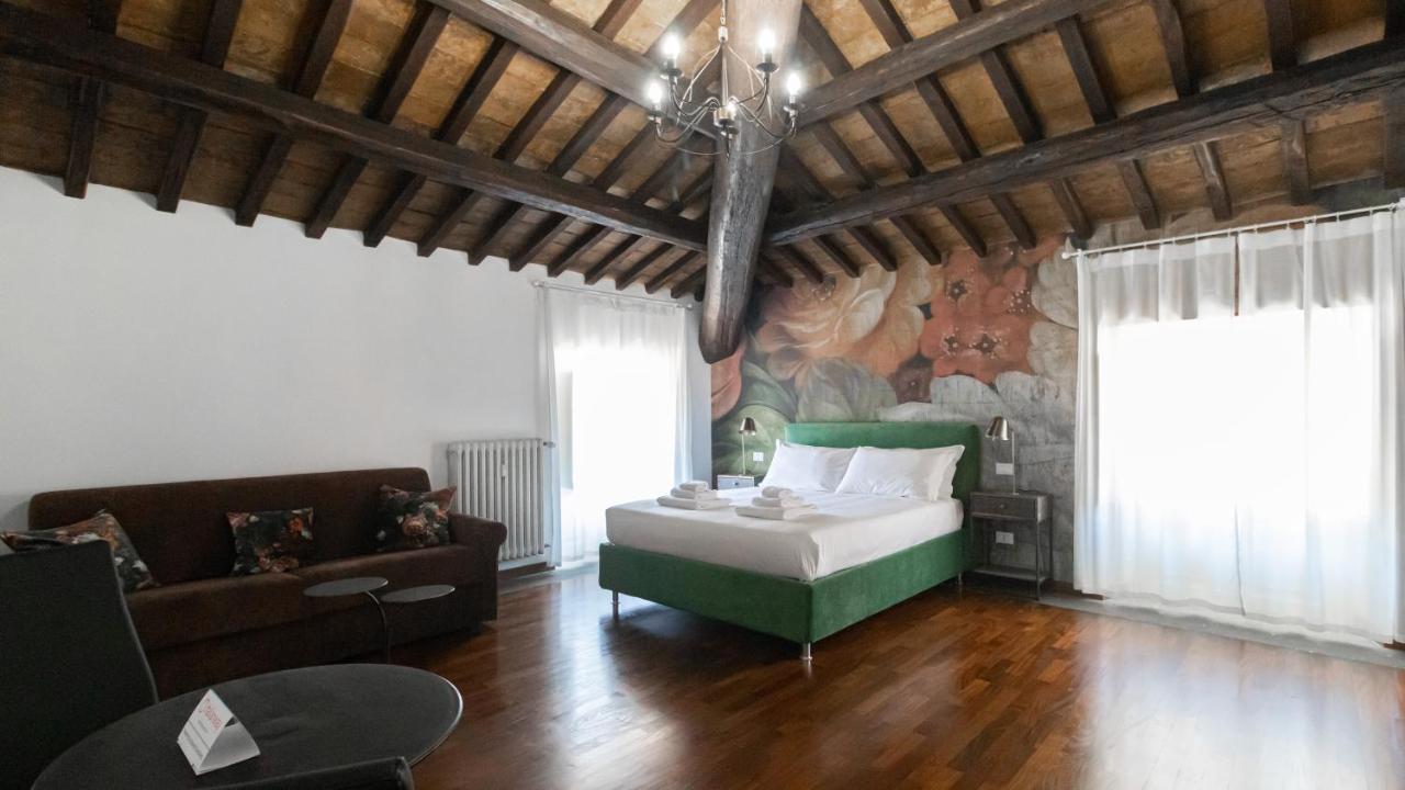 Italianway - Barberini Elegantia Apartments Roma Ngoại thất bức ảnh