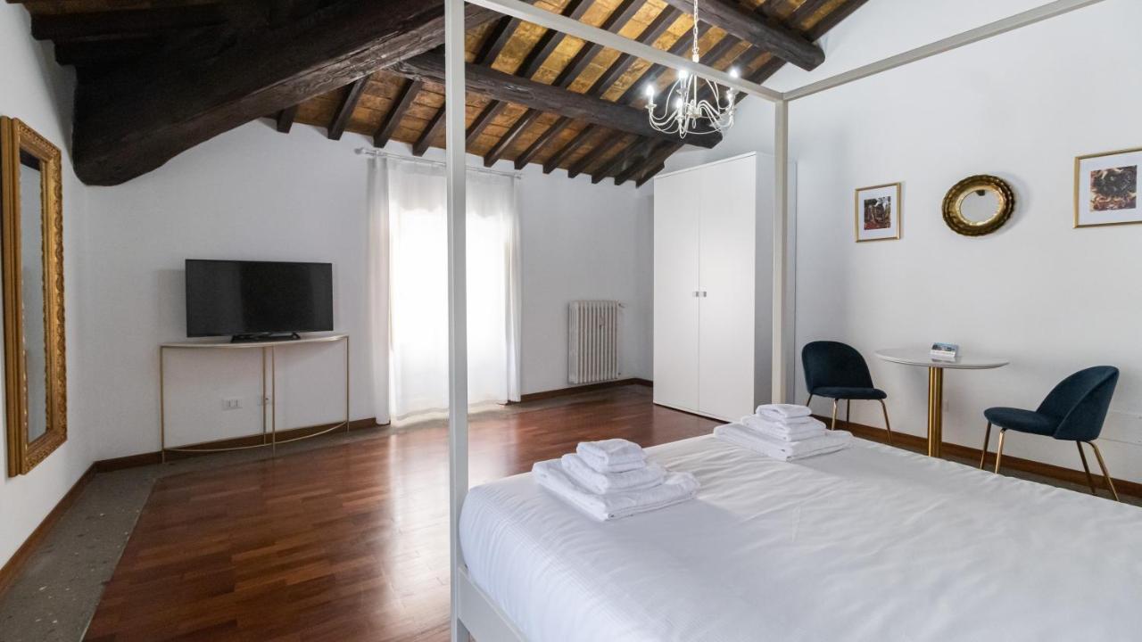 Italianway - Barberini Elegantia Apartments Roma Ngoại thất bức ảnh
